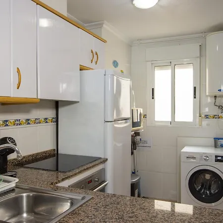 Apartment Con Piscina Centrico Torrevieja