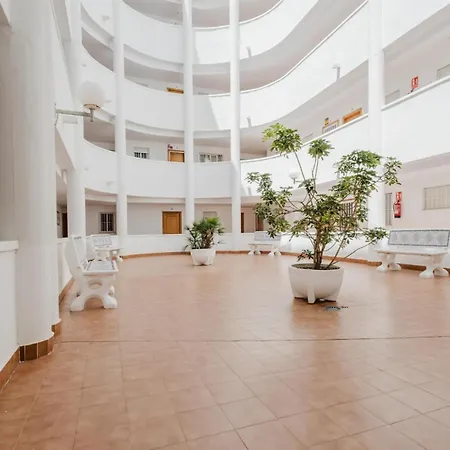 Con Piscina Centrico Апартаменти Торрев'єха