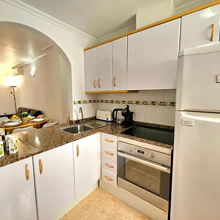 Апартаменти Con Piscina Centrico