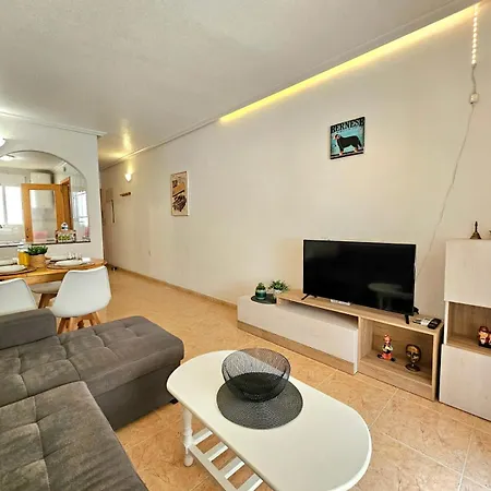 Con Piscina Centrico Апартаменти *