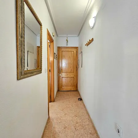 Con Piscina Centrico Апартаменти