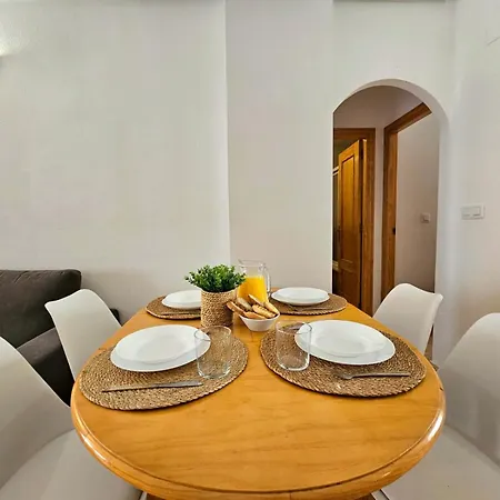 Апартаменти Con Piscina Centrico *