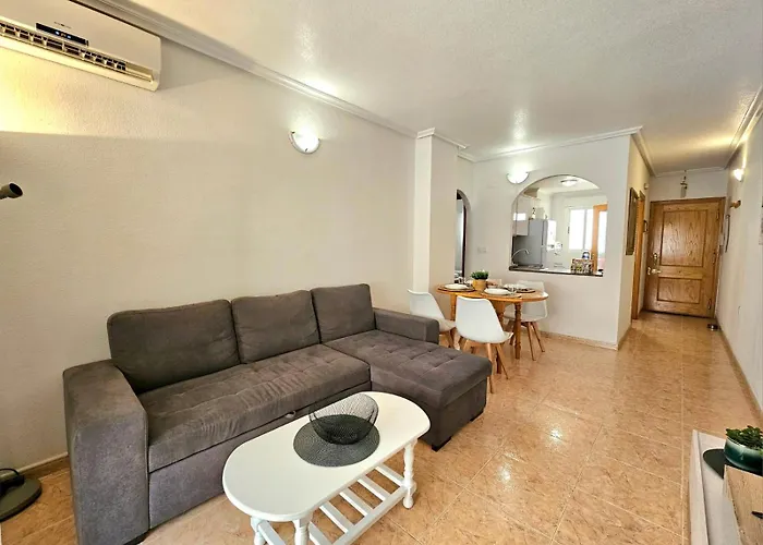 Apartamento Con Piscina Centrico