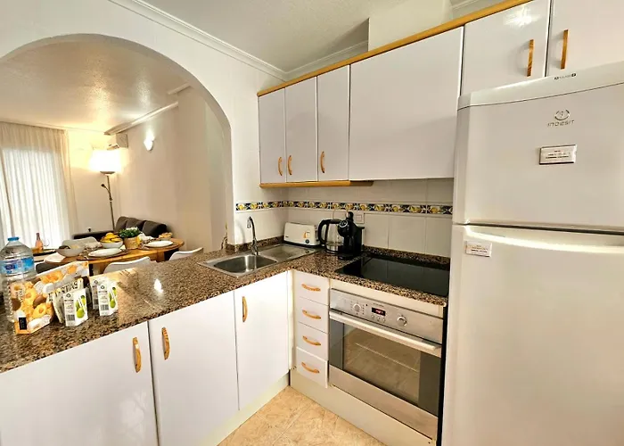 Apartamento Con Piscina Centrico