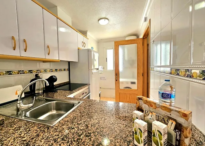 Apartamento Con Piscina Centrico *