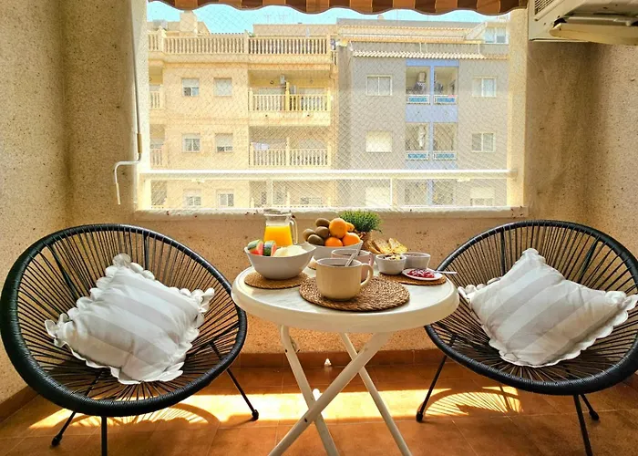 Apartamento Con Piscina Centrico Torrevieja