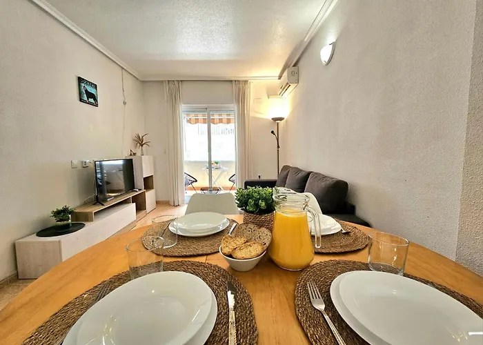 Apartamento Con Piscina Centrico