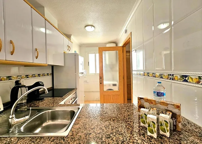 Apartamento Con Piscina Centrico