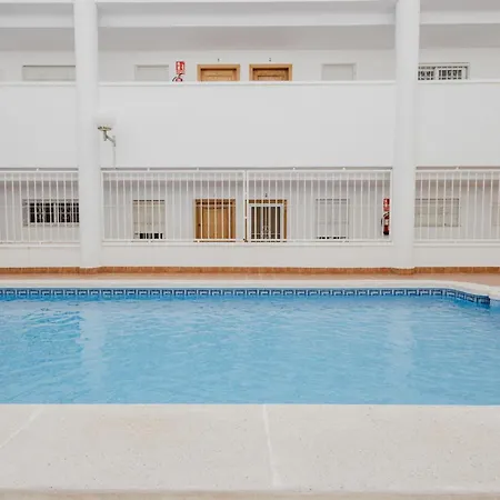 アパート Con Piscina Centrico トレビエハ