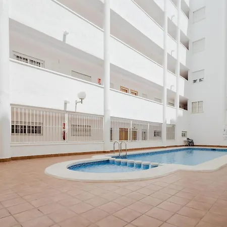 アパート Con Piscina Centrico